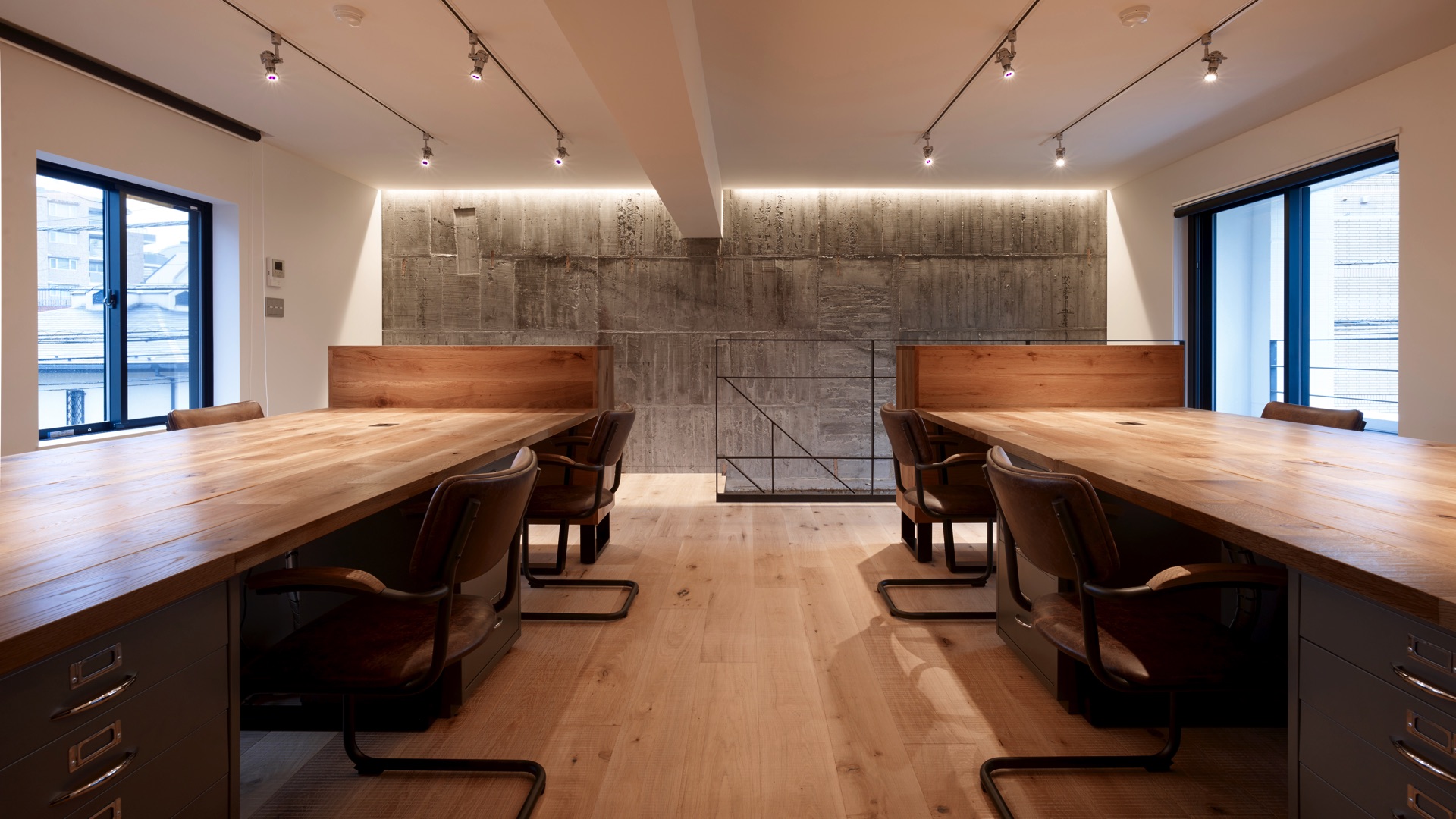 Shared Office “Garage”